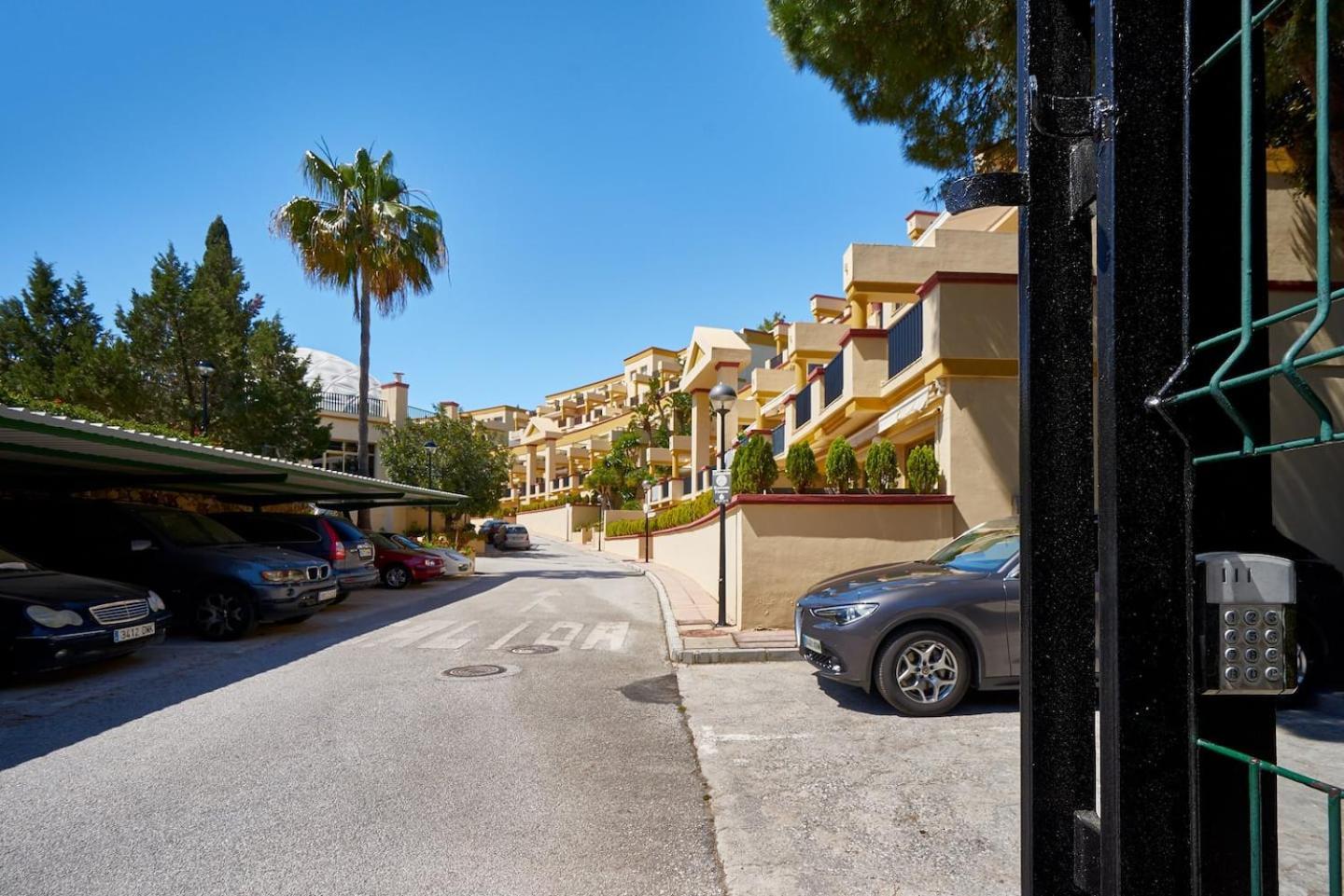 Oleholidays 526 Romana Playa Vistas Al Mar Marbella Exterior foto